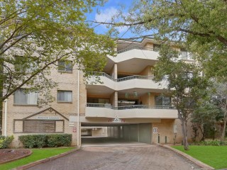 View profile: Freshly Renovated Gem in Prime Location