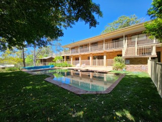 View profile: Excellent Property with Home & Two Flats!