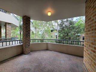 View profile: Freshly Renovated Gem in Prime Location