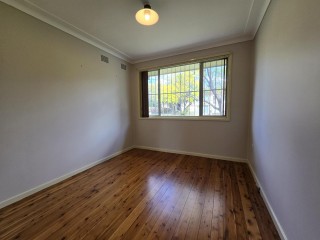 View profile: Short Stroll to Station & Near School