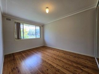 View profile: Short Stroll to Station & Near School