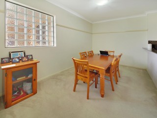 View profile: Conveniently located modern unit