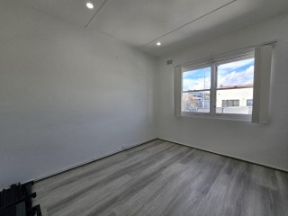 View profile: Walk to Station! Bargain Price!