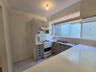 View profile: Freshly Renovated Two-Bedroom Villa with Ensuite