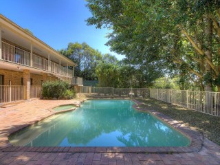 View profile: Outstanding Value! 6 Beds, 5 Baths, 5 Acres Plus Pool!
